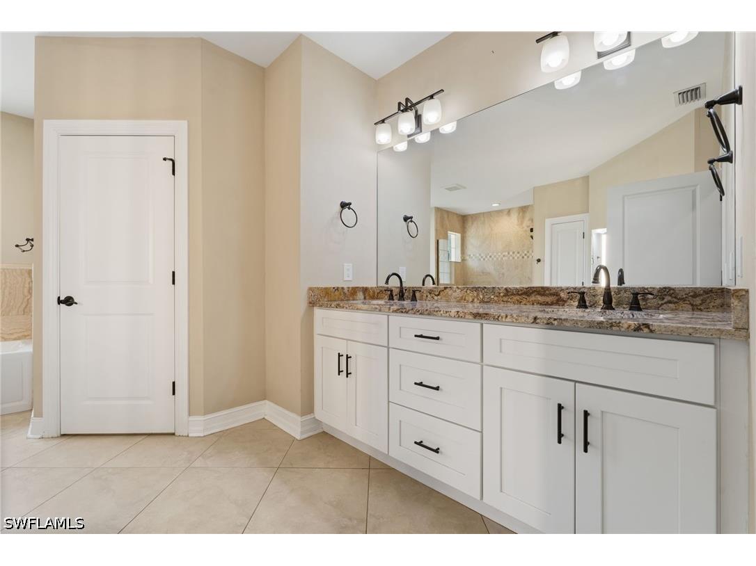 445 12th Avenue NW Naples FL 34120 226013440 image15