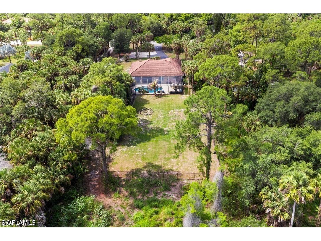445 12th Avenue NW Naples FL 34120 226013440 image27