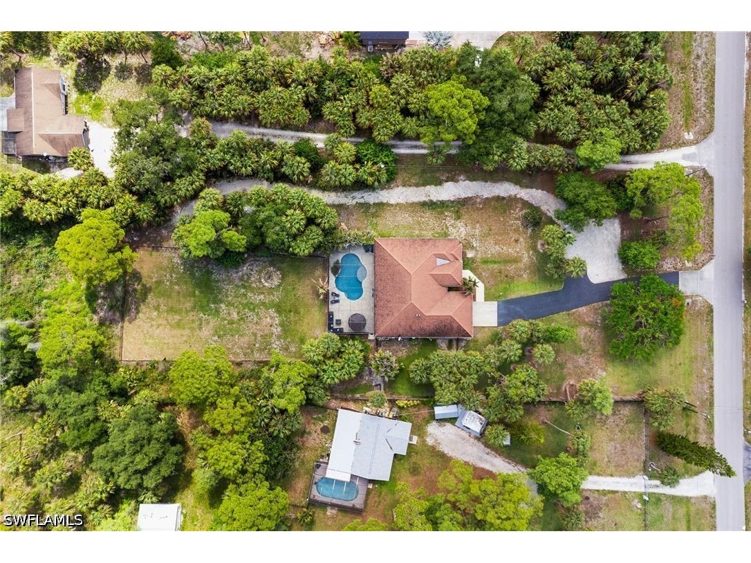 445 12th Avenue NW Naples FL 34120 226013440 image29