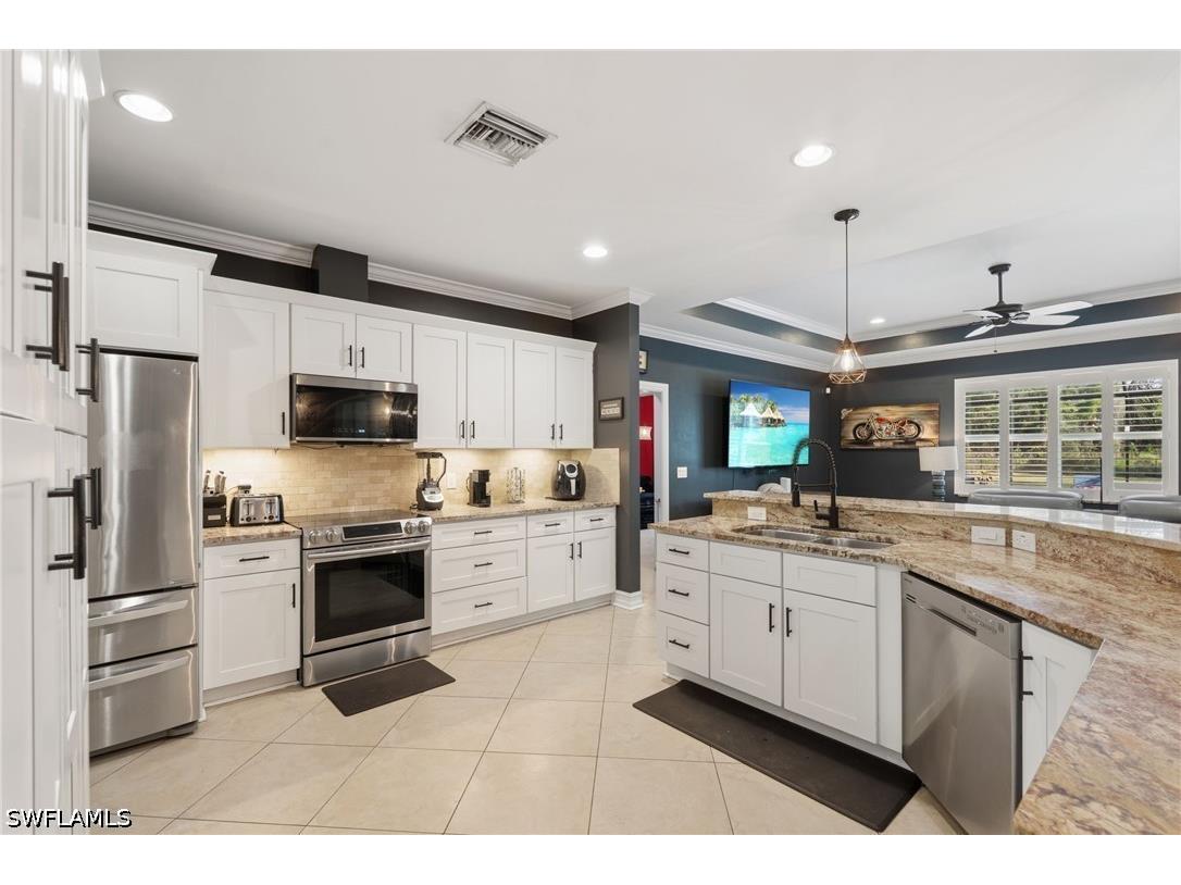 445 12th Avenue NW Naples FL 34120 226013440 image5