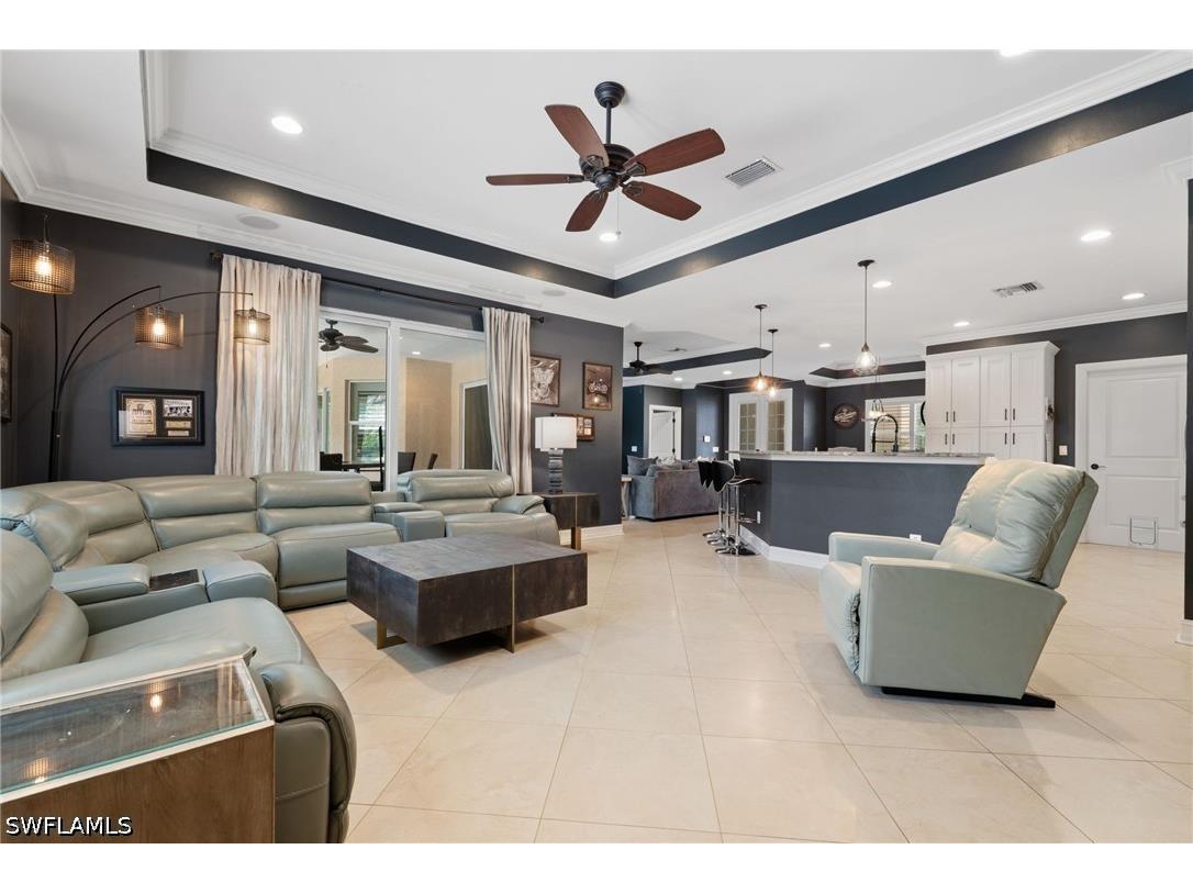 445 12th Avenue NW Naples FL 34120 226013440 image7