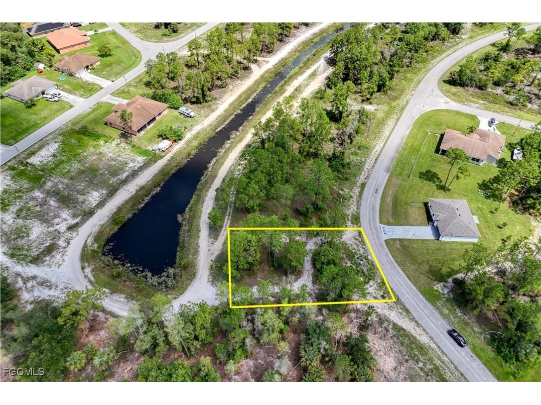 445 Burrstone Drive Lehigh Acres FL 33974 2025003080 image3