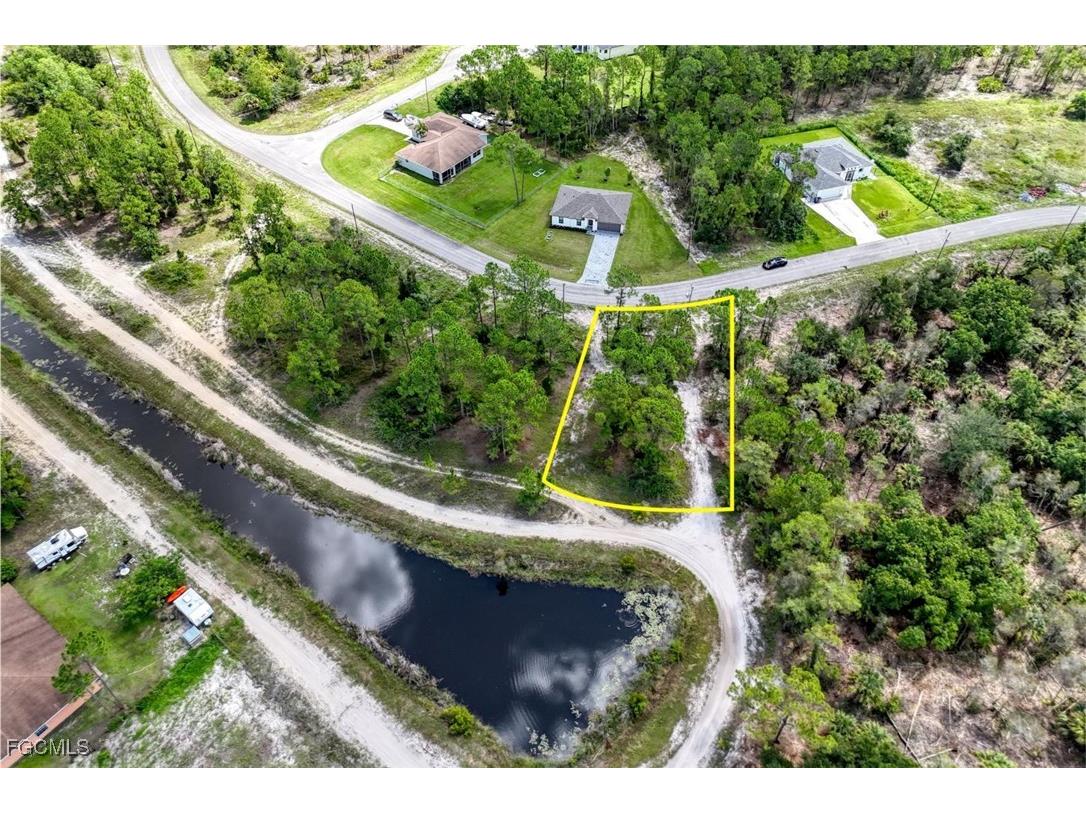 445 Burrstone Drive Lehigh Acres FL 33974 2025003080 image5