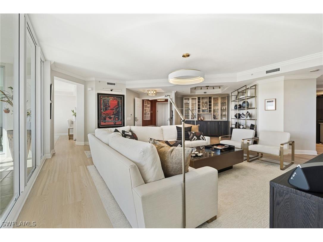 445 Cove Tower Drive #1001 Naples FL 34110 226007149 image6