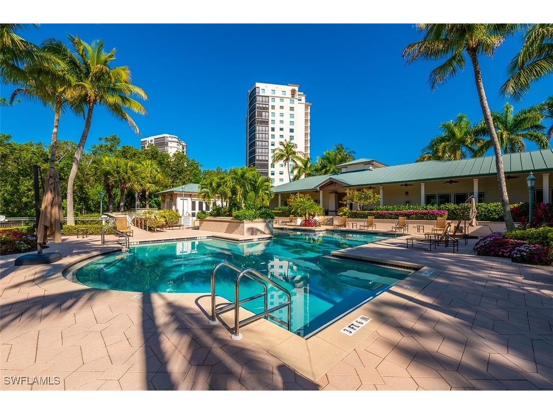 445 Cove Tower Drive #1702 Naples FL 34110 225075283 image26