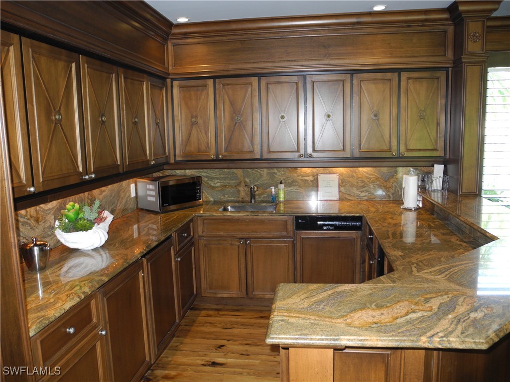 445 Cove Tower Drive #1702 Naples FL 34110 225075283 image34