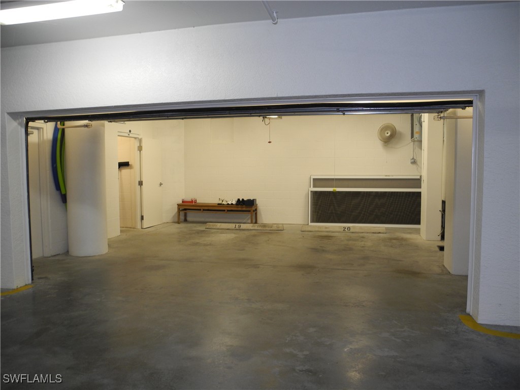 445 Cove Tower Drive #1702 Naples FL 34110 225075283 image9