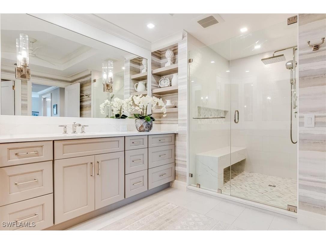 445 Cove Tower Drive #302 Naples FL 34110 225030036 image20