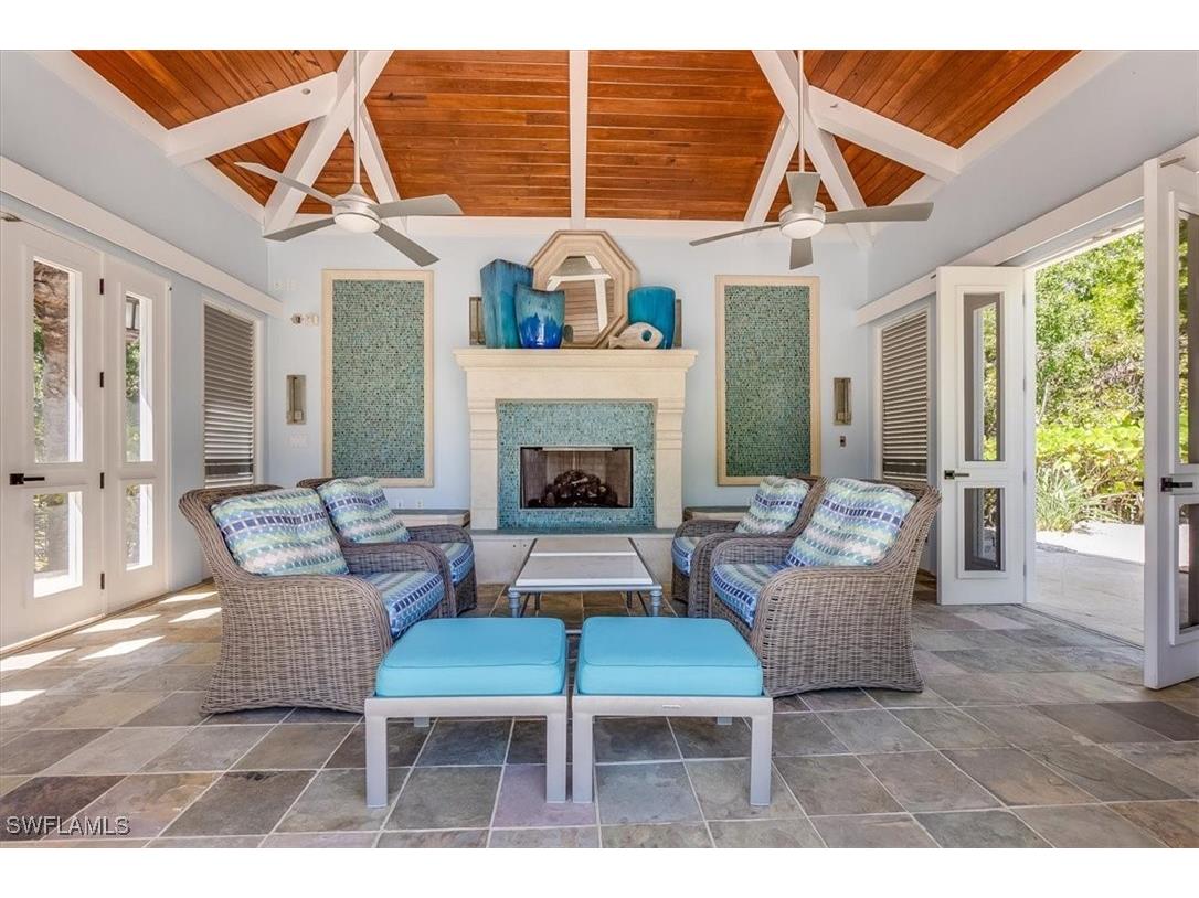 445 Cove Tower Drive #302 Naples FL 34110 225030036 image42