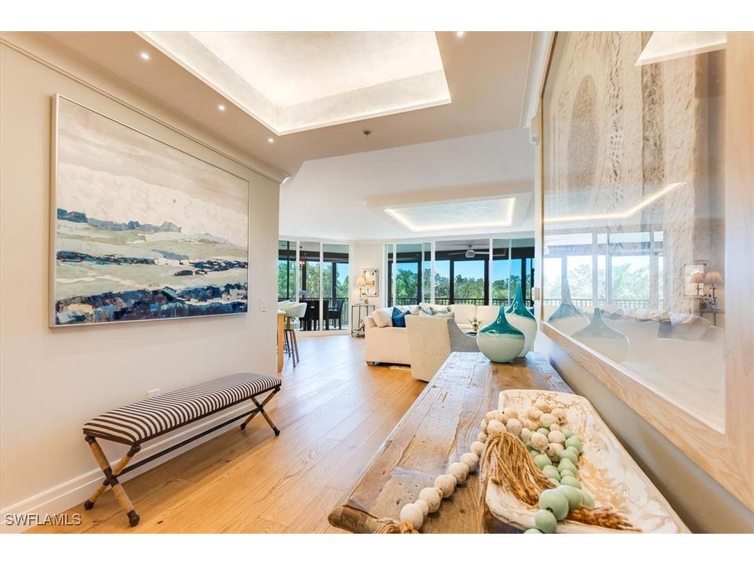 445 Cove Tower Drive #302 Naples FL 34110 225030036 image6