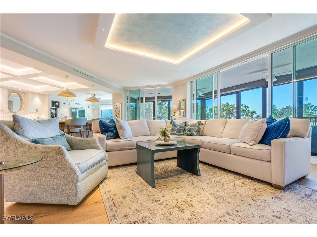 445 Cove Tower Drive #302 Naples FL 34110 225030036 image9