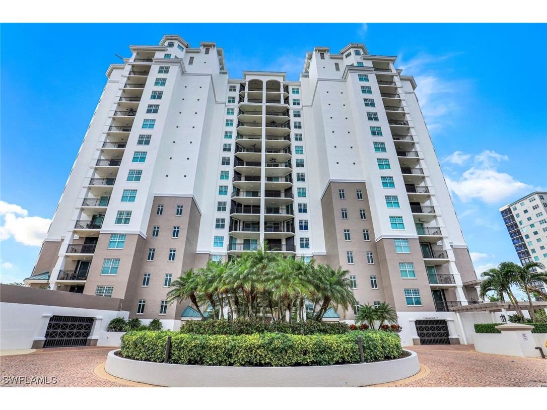445 Cove Tower Drive #403 Naples FL 34110 223083567 image1