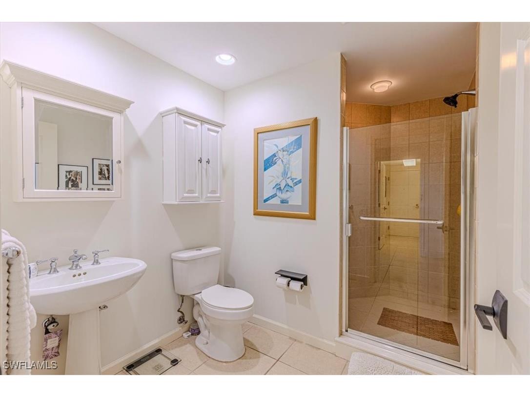 445 Cove Tower Drive #504 Naples FL 34110 226003007 image31