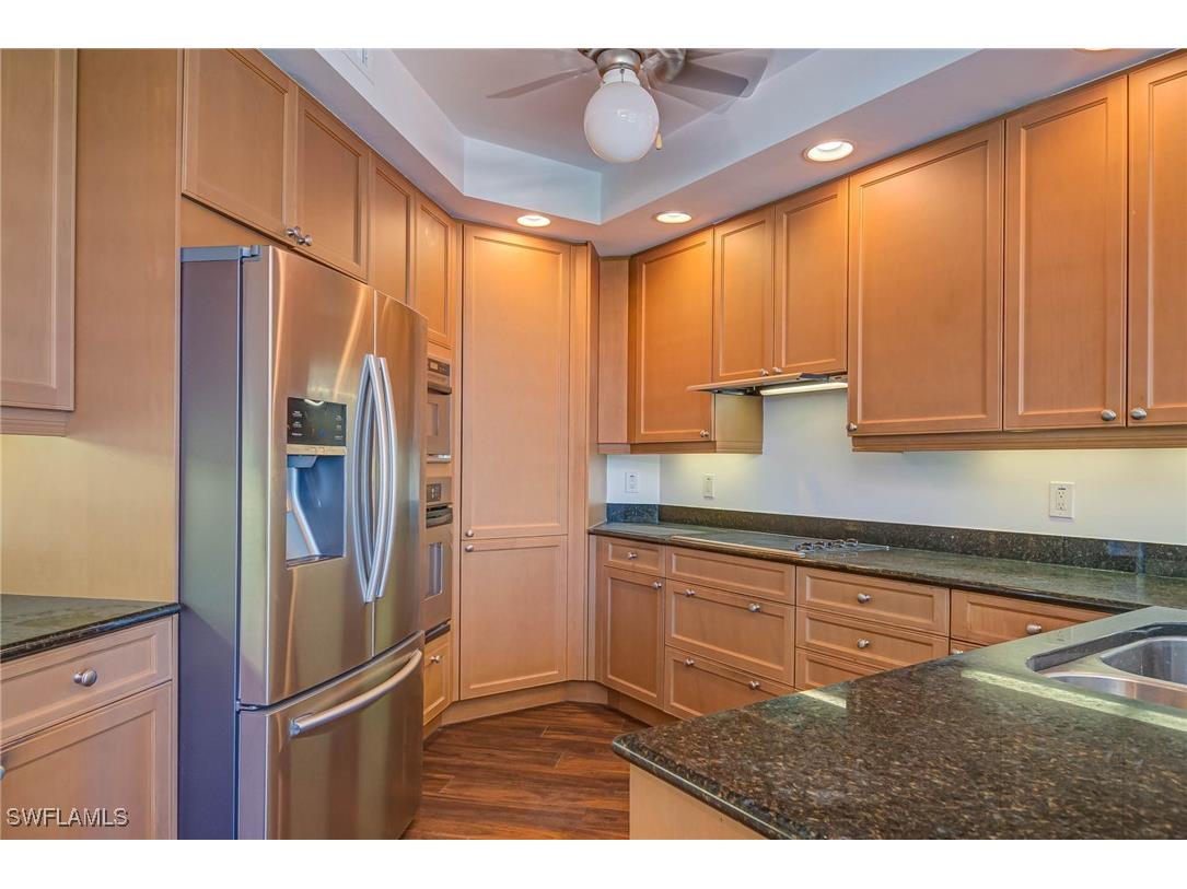 445 Cove Towers Drive #304 Naples FL 34110 225069757 image24