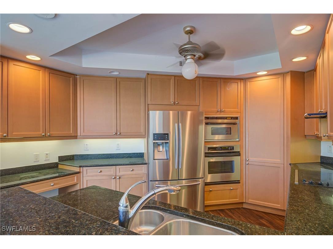 445 Cove Towers Drive #304 Naples FL 34110 225069757 image25