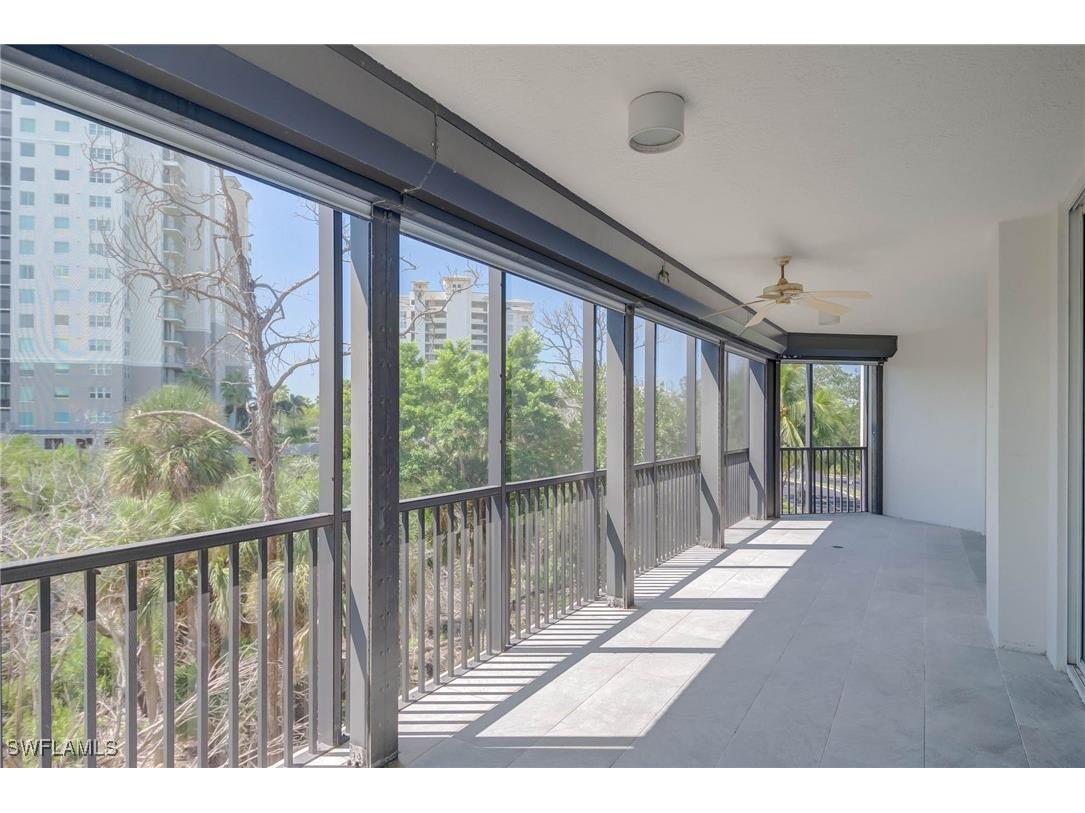 445 Cove Towers Drive #304 Naples FL 34110 225069757 image27