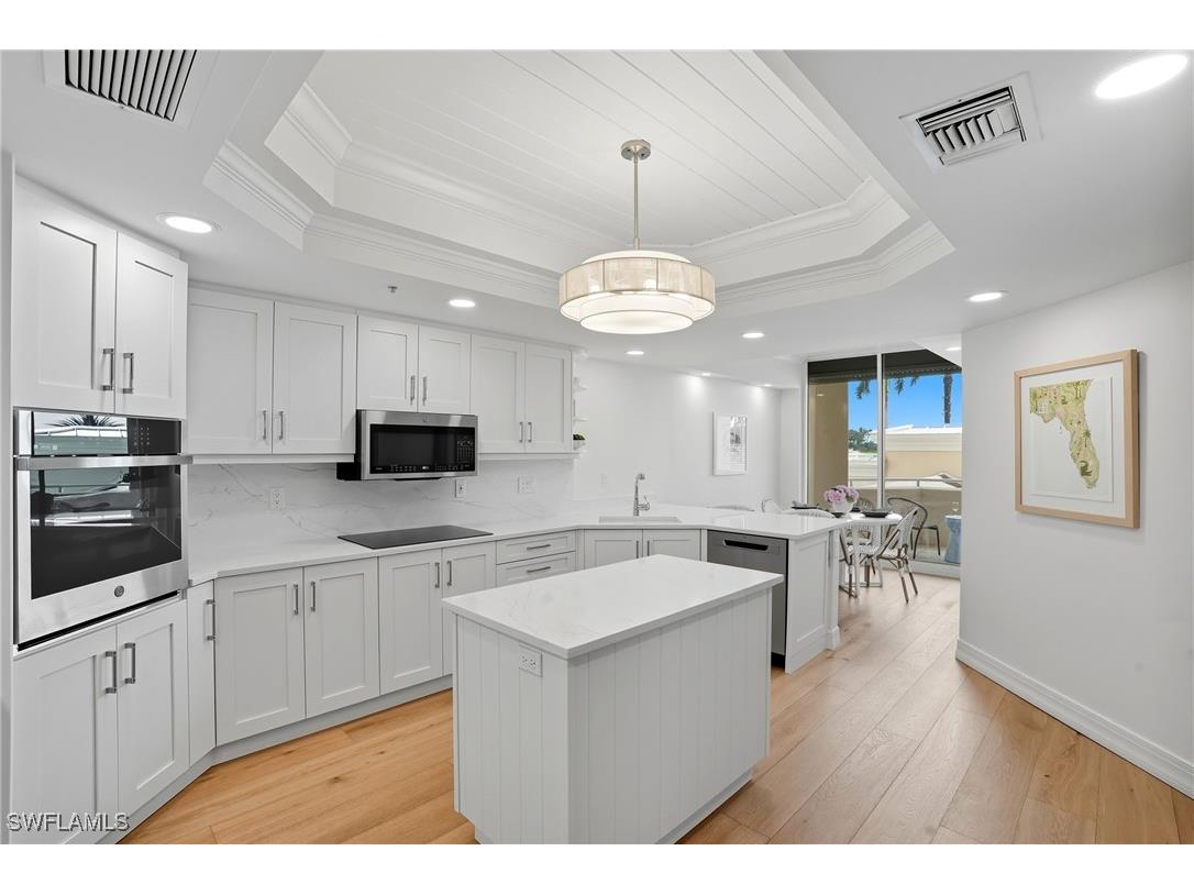 445 Dockside Drive #B202 Naples FL 34110 225073676 image19