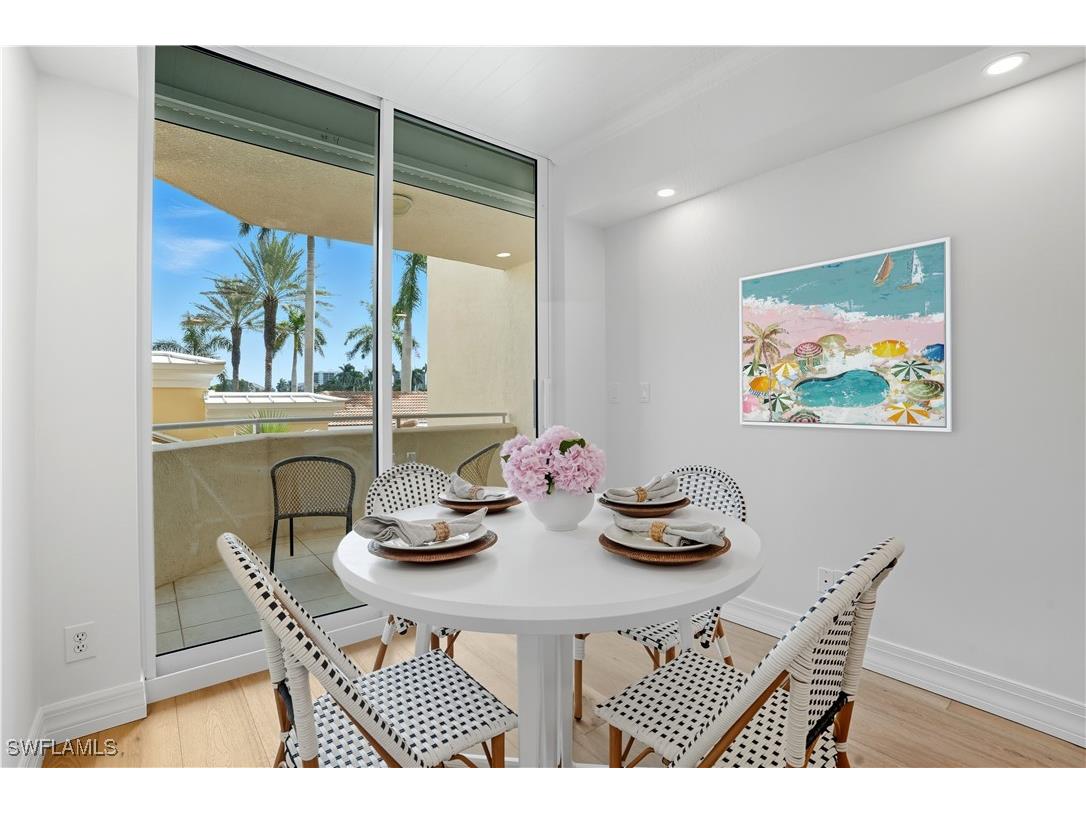 445 Dockside Drive #B202 Naples FL 34110 225073676 image22