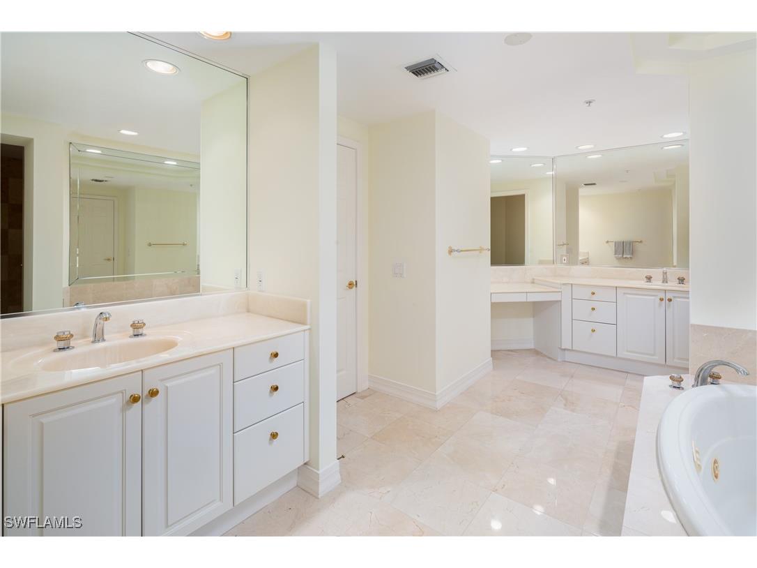 445 Dockside Drive #A504 Naples FL 34110 225043819 image15