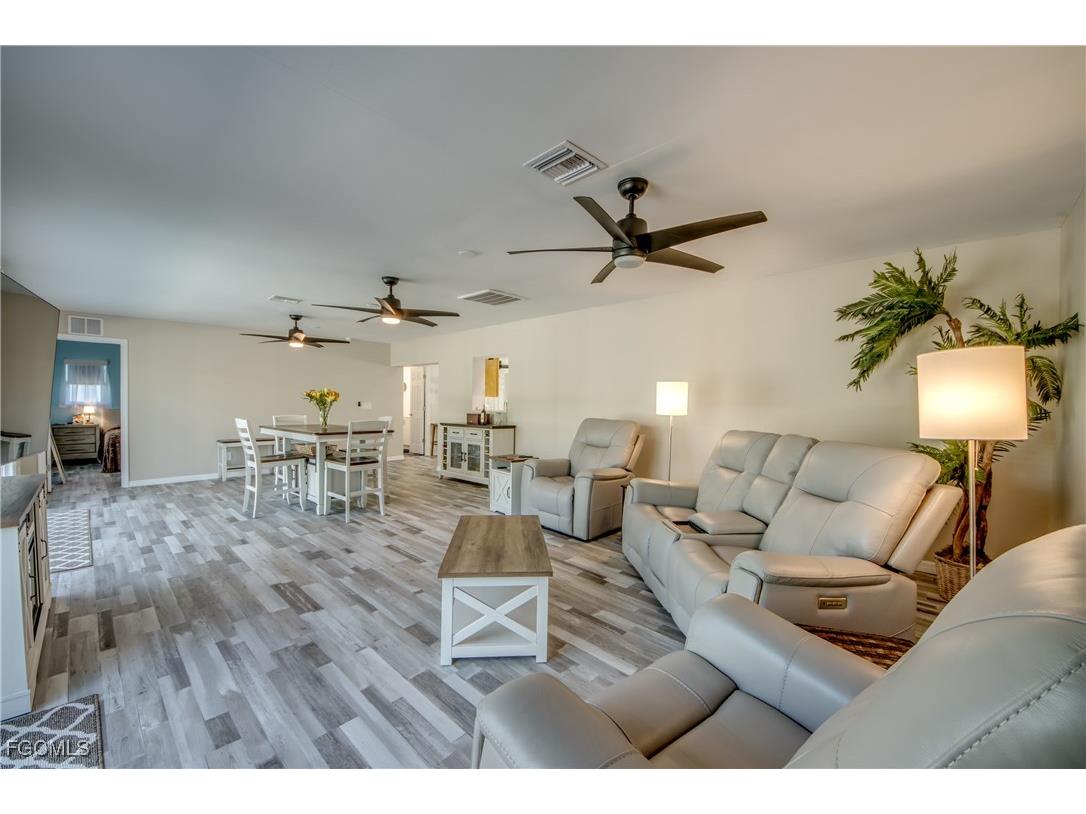 445 Donora Boulevard Fort Myers Beach FL 33931 2025015200 image22