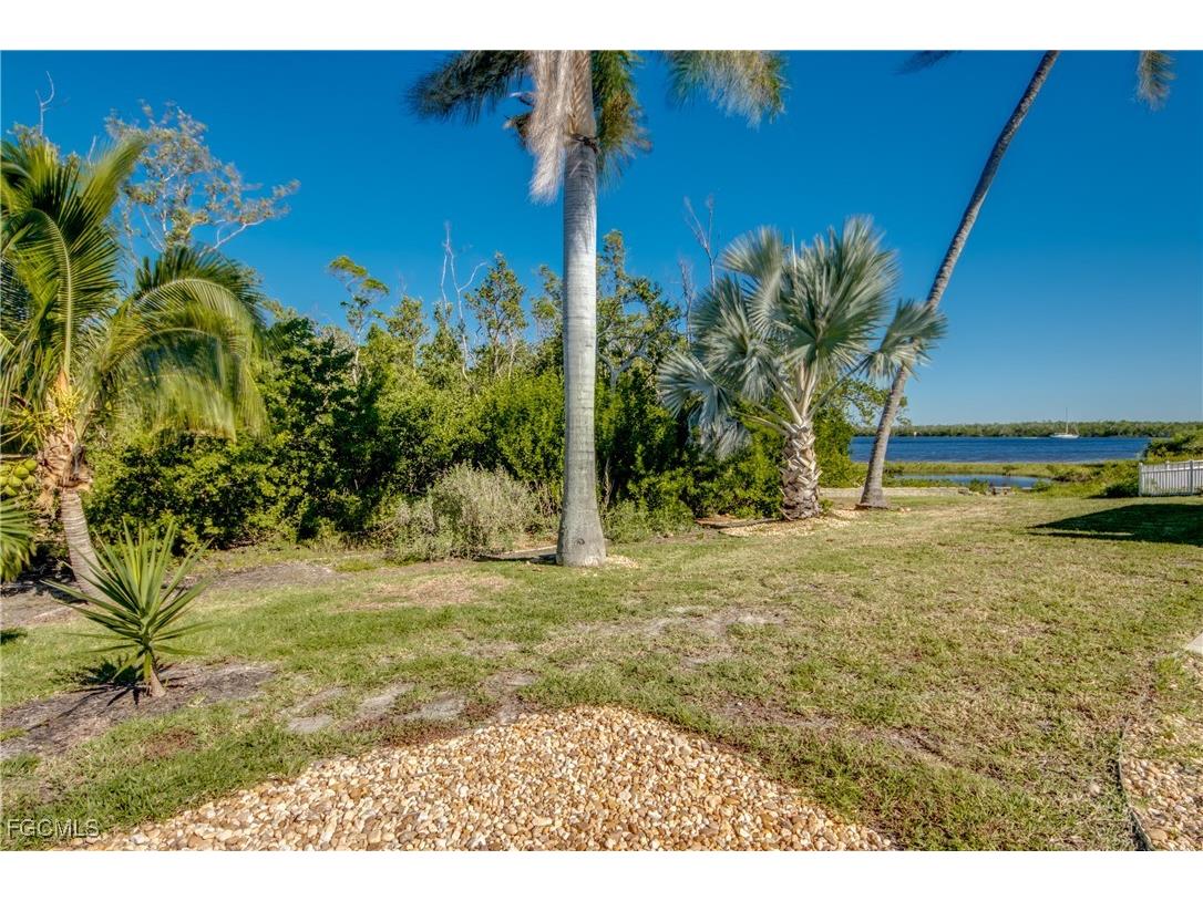 445 Donora Boulevard Fort Myers Beach FL 33931 2025015200 image37