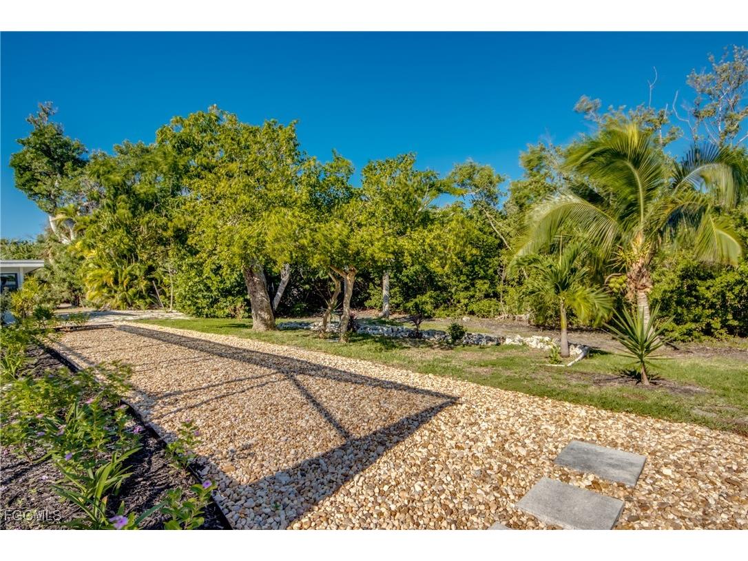 445 Donora Boulevard Fort Myers Beach FL 33931 2025015200 image38