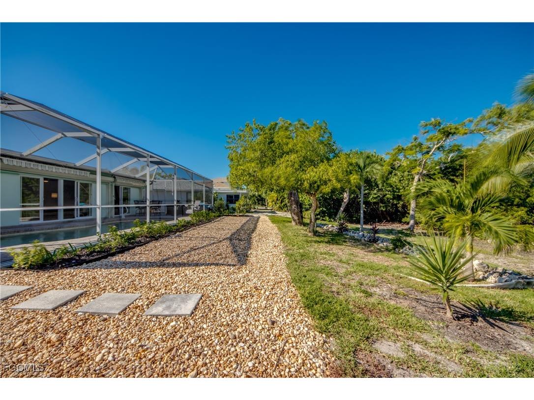 445 Donora Boulevard Fort Myers Beach FL 33931 2025015200 image39