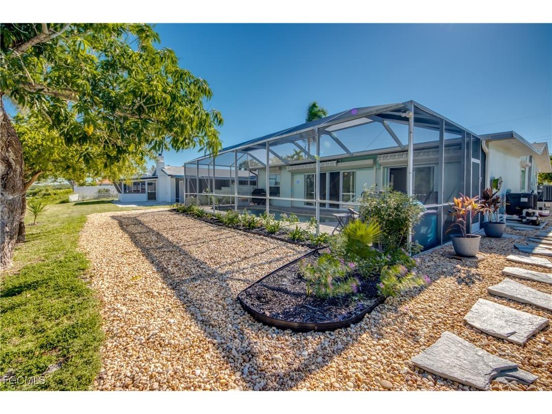 445 Donora Boulevard Fort Myers Beach FL 33931 2025015200 image42