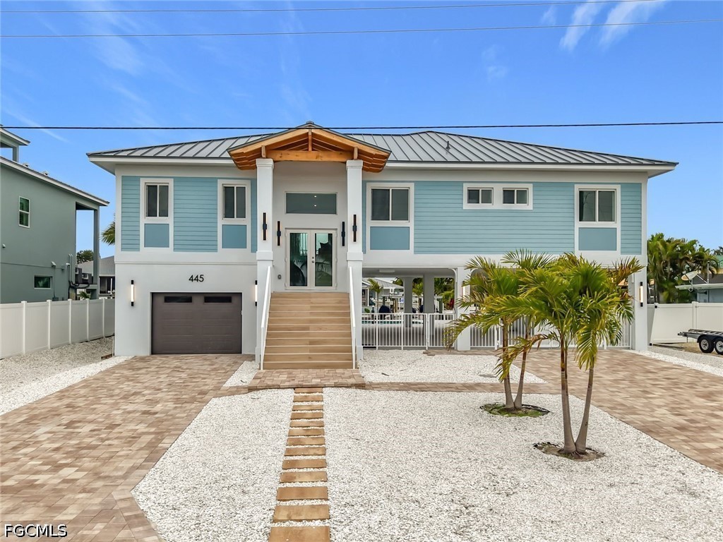 445 Madison Court Fort Myers Beach FL 33931 2026014769 image1