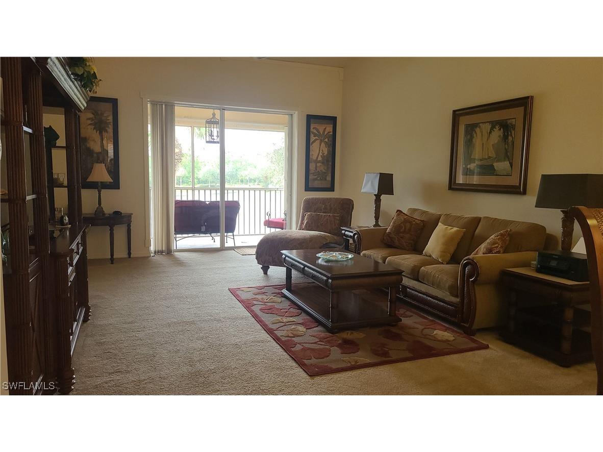 445 Robin Hood Circle #201 Naples FL 34104 225065998 image11