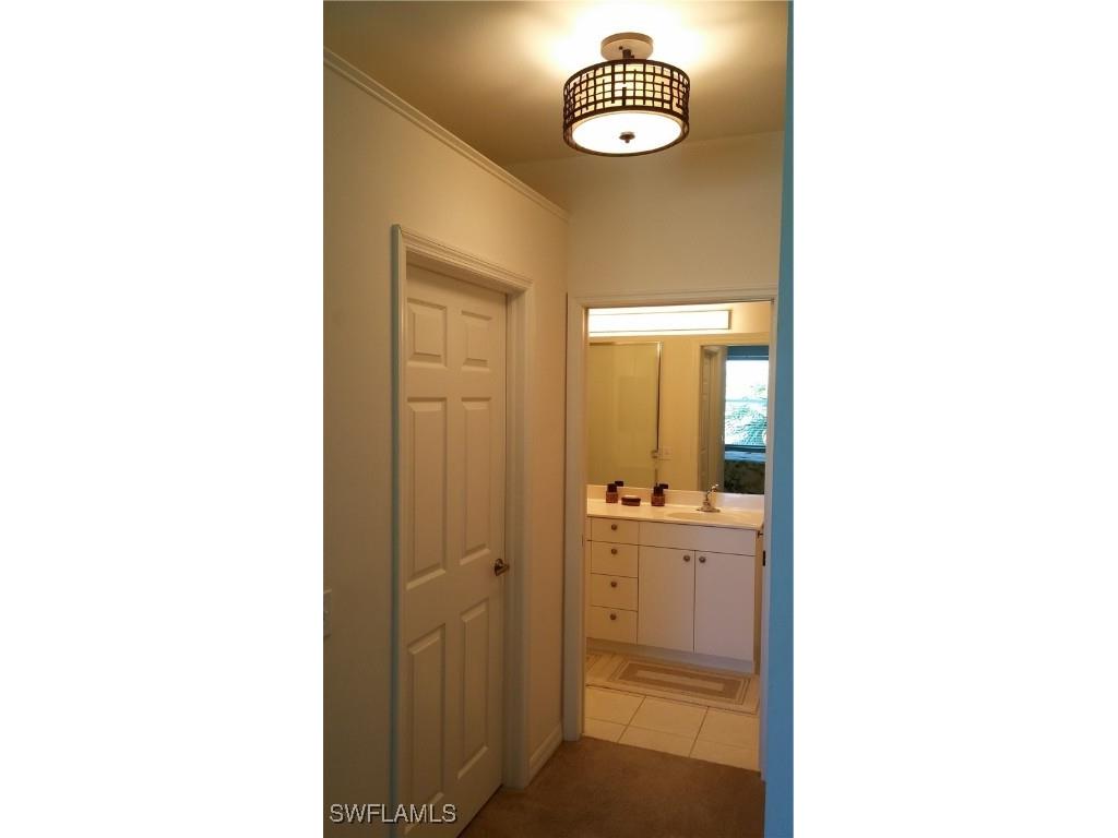 445 Robin Hood Circle #201 Naples FL 34104 225065998 image18