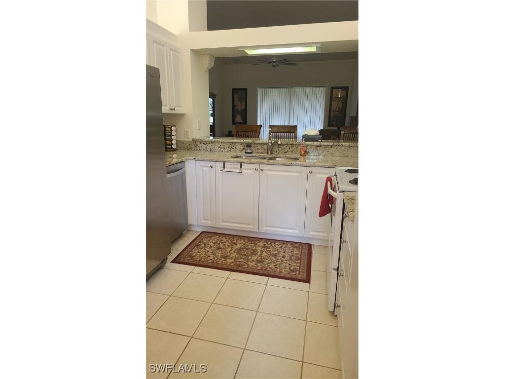 445 Robin Hood Circle #201 Naples FL 34104 225065998 image6