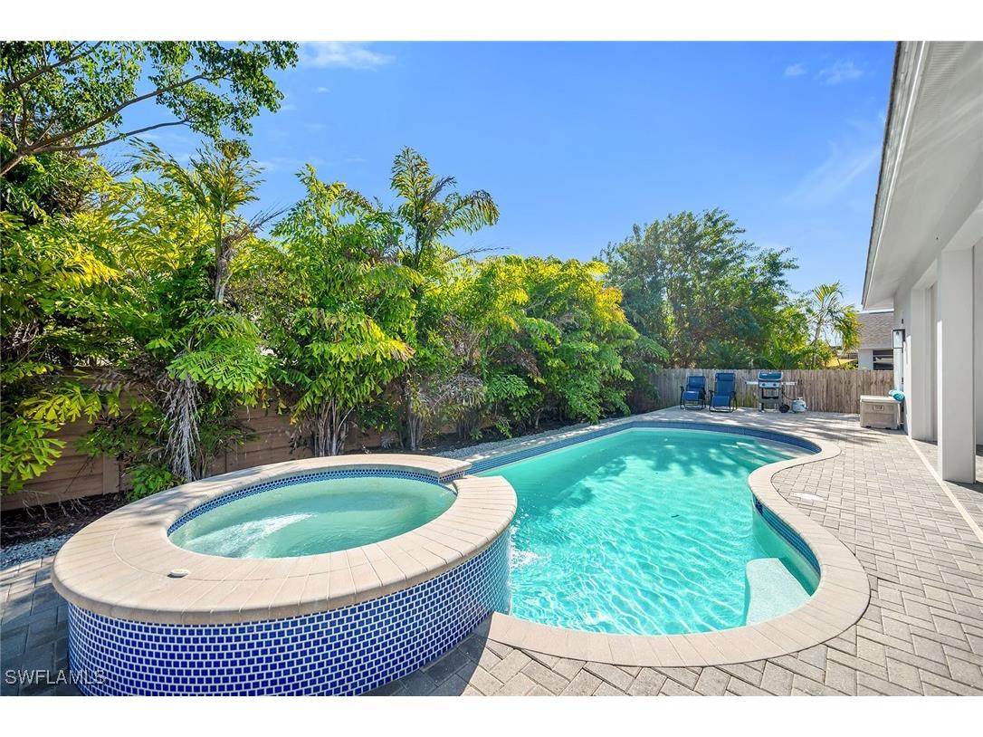 445 S Heathwood Drive Marco Island FL 34145 226001757 image27