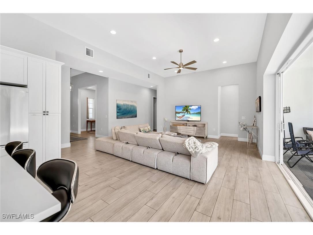 445 S Heathwood Drive Marco Island FL 34145 226001757 image6