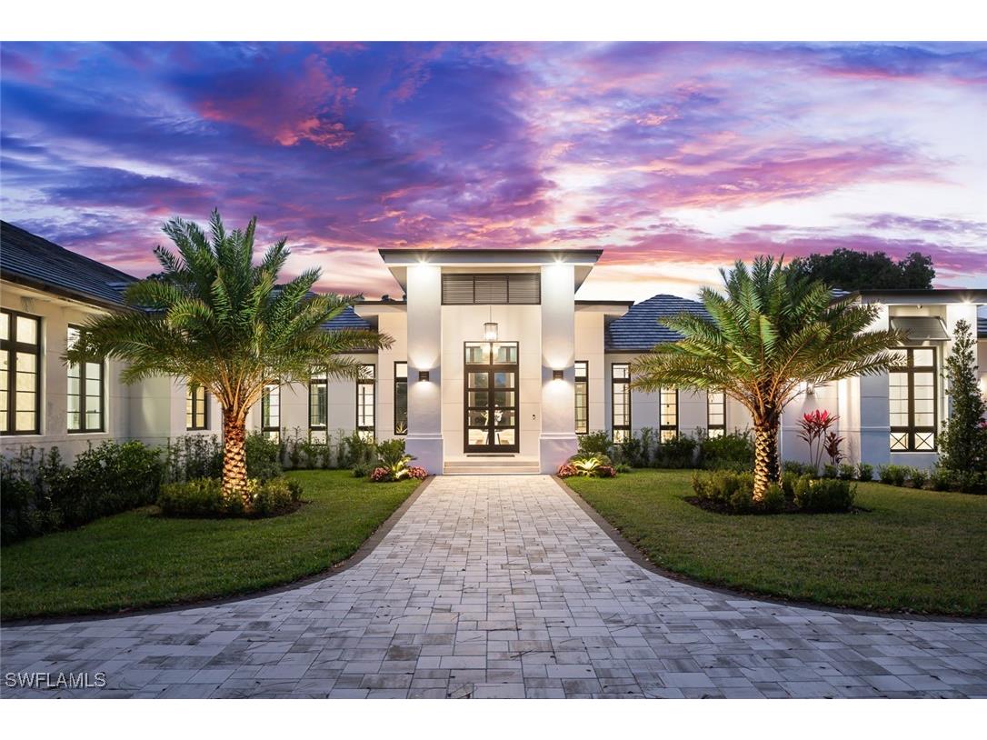 445 West Street Naples FL 34108 225021555 image1