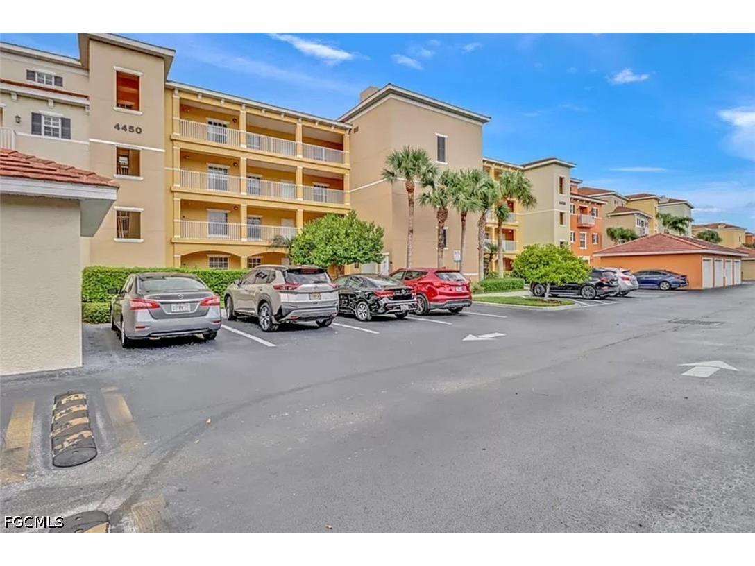 4450 Botanical Place Circle #6 Naples FL 34112 2026018542 image28