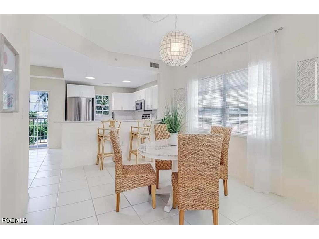 4450 Botanical Place Circle #6 Naples FL 34112 2026018542 image7