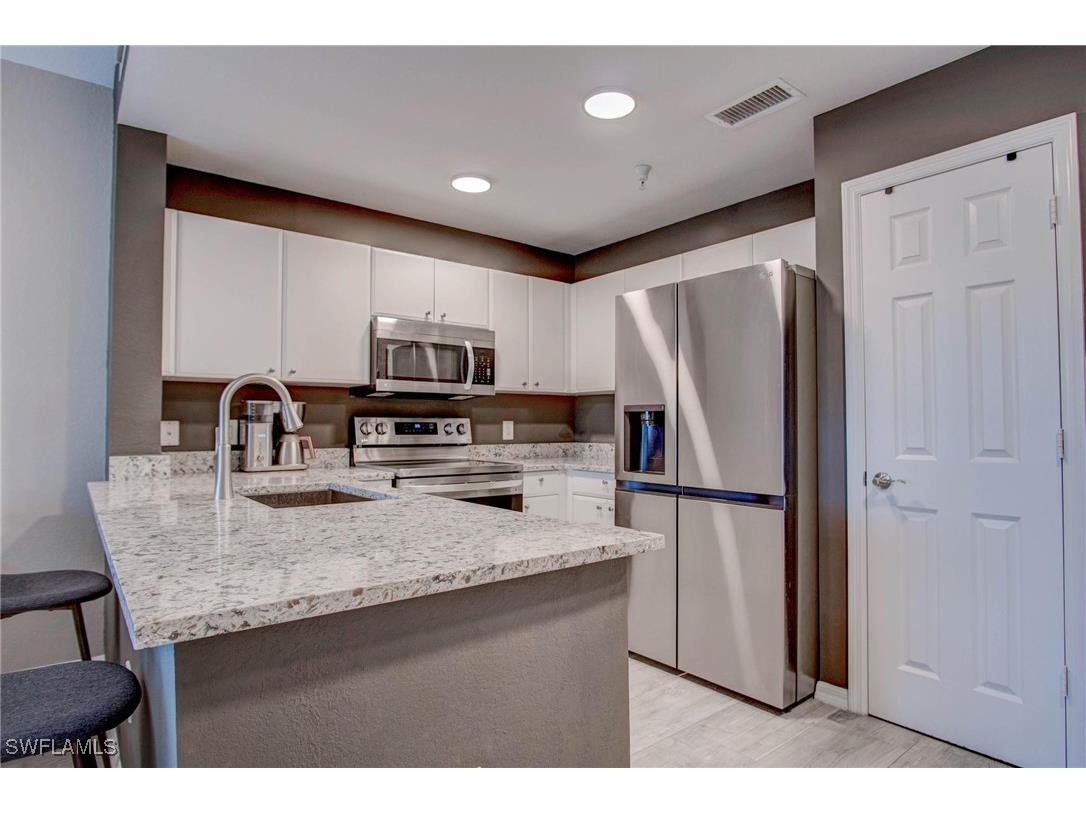 4450 Botanical Place Circle #406 Naples FL 34112 225066399 image2