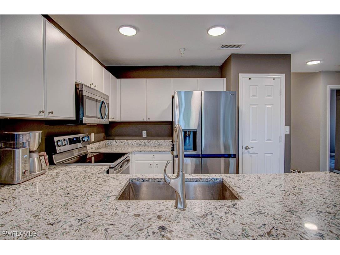 4450 Botanical Place Circle #406 Naples FL 34112 225066399 image3