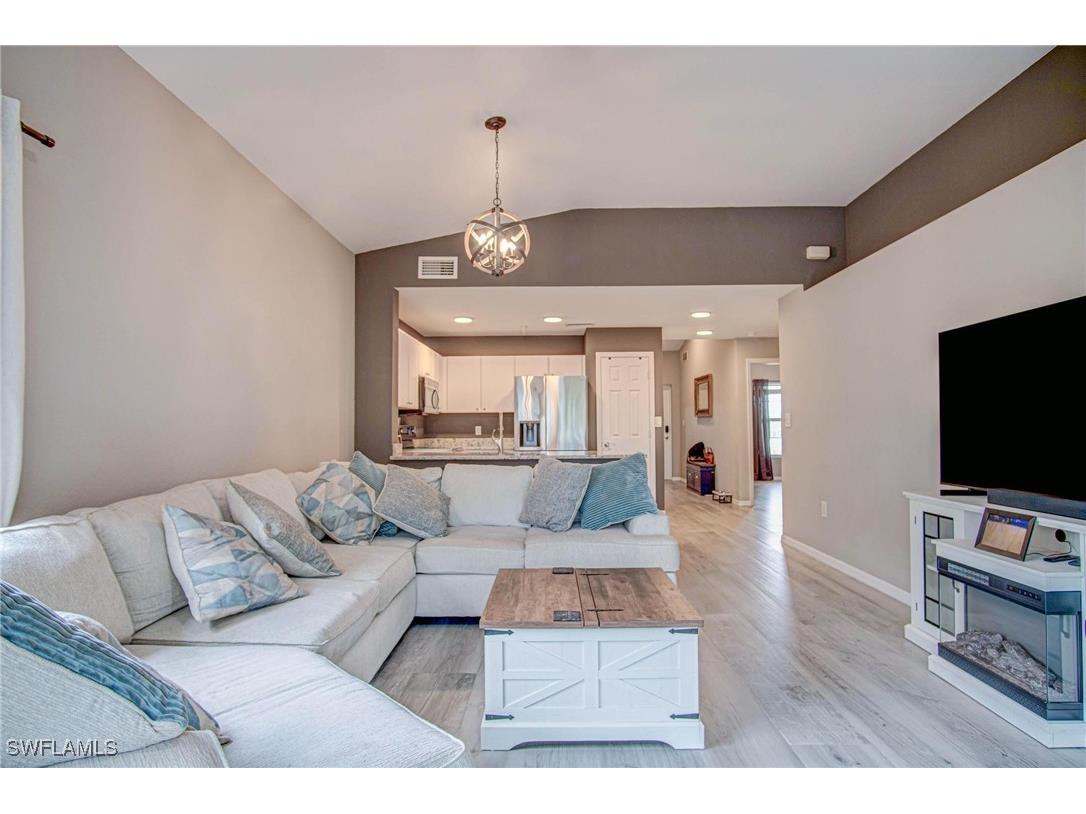 4450 Botanical Place Circle #406 Naples FL 34112 225066399 image4