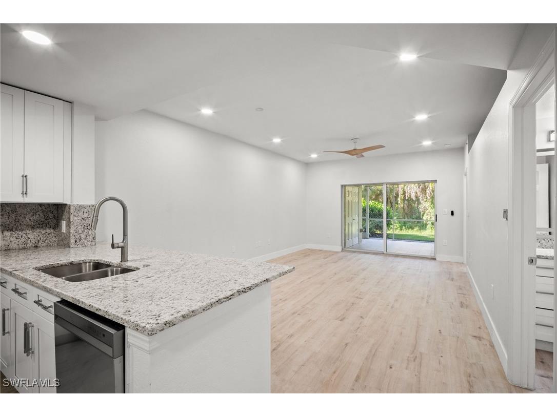 4450 Botanical Place Circle #6 Naples FL 34112 225083828 image1