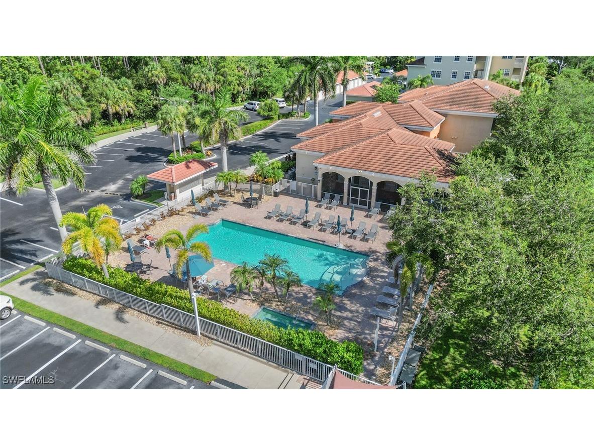 4450 Botanical Place Circle #6 Naples FL 34112 225083828 image17