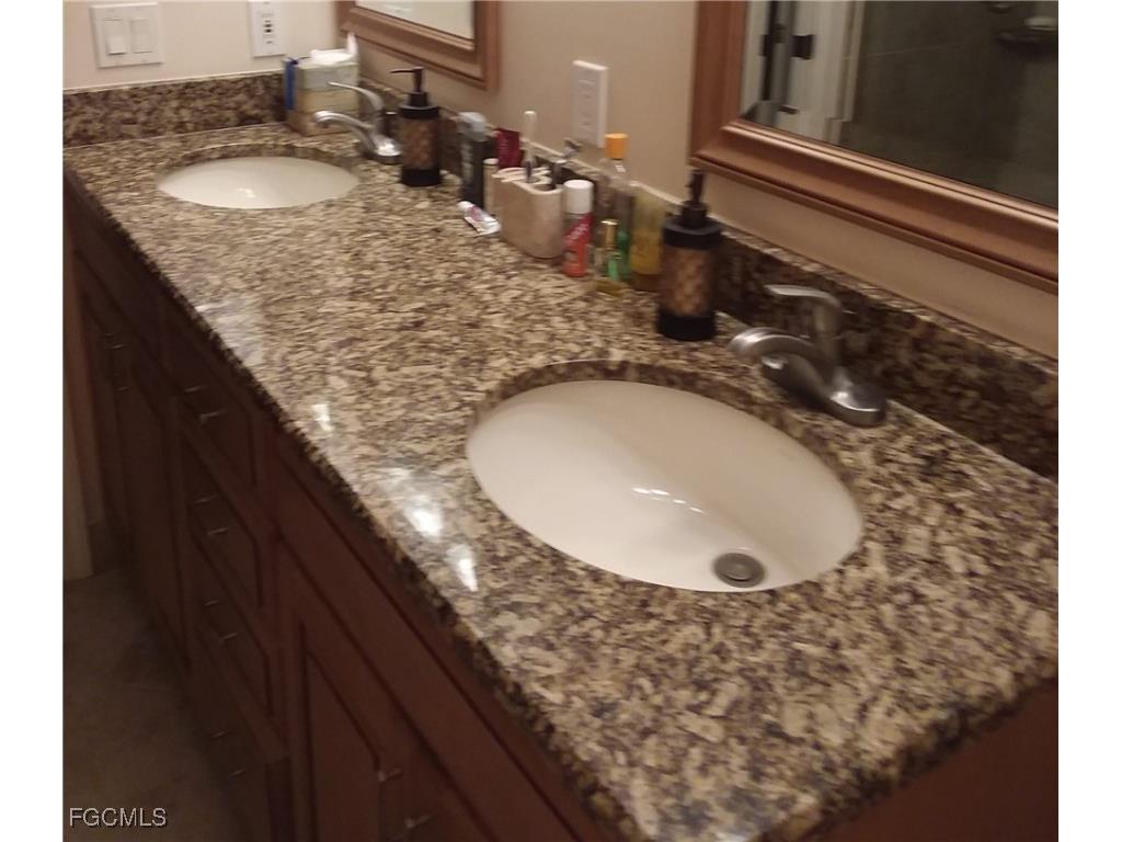 4451 Bay Beach Lane #463 Fort Myers Beach FL 33931 2026005649 image23