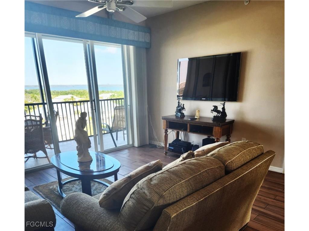 4451 Bay Beach Lane #463 Fort Myers Beach FL 33931 2026005649 image8
