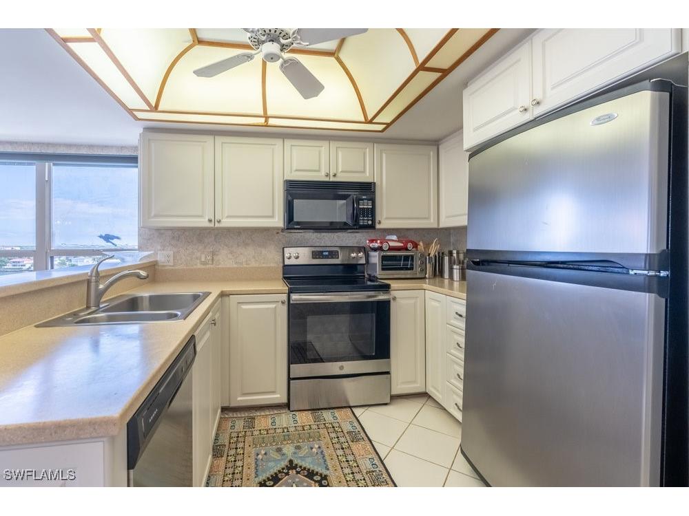 4451 Gulf Shore Boulevard N #1005 Naples FL 34103 225077203 image14