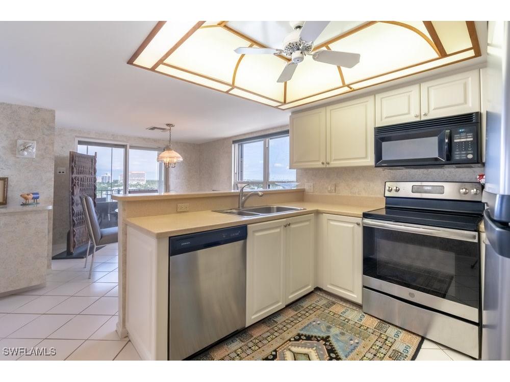 4451 Gulf Shore Boulevard N #1005 Naples FL 34103 225077203 image15