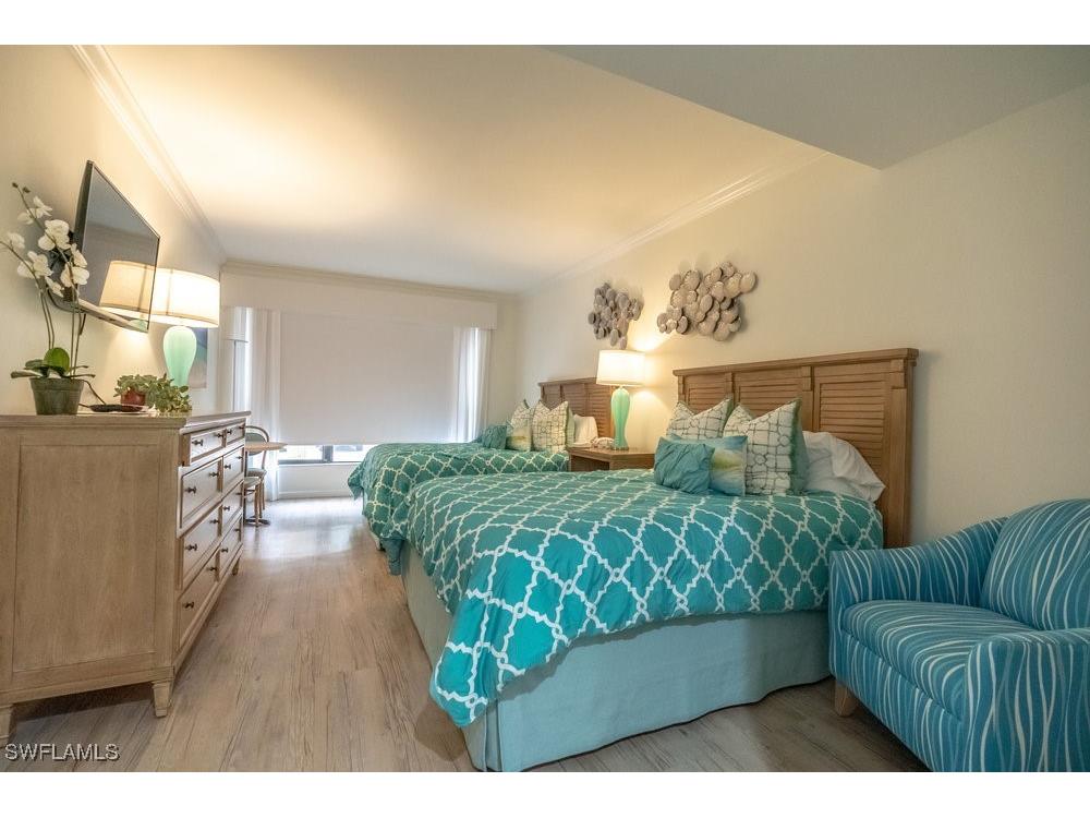 4451 Gulf Shore Boulevard N #1005 Naples FL 34103 225077203 image29