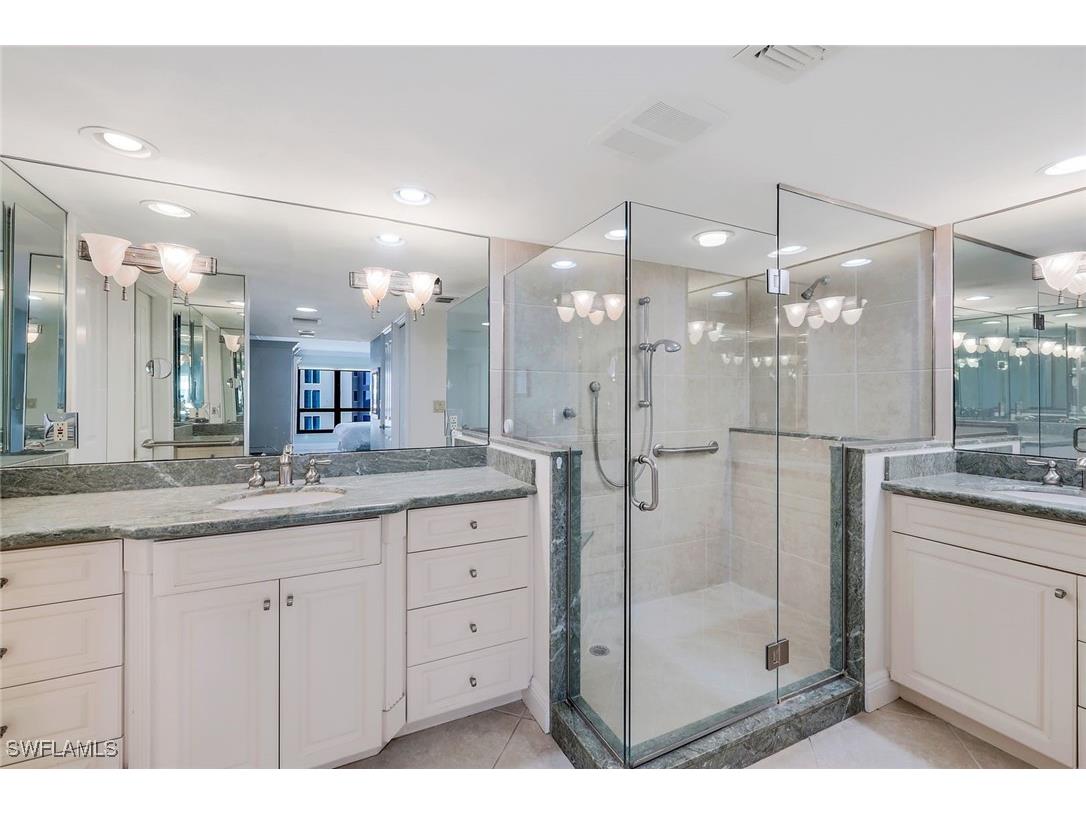 4451 Gulf Shore Boulevard N #1205 Naples FL 34103 225073319 image20