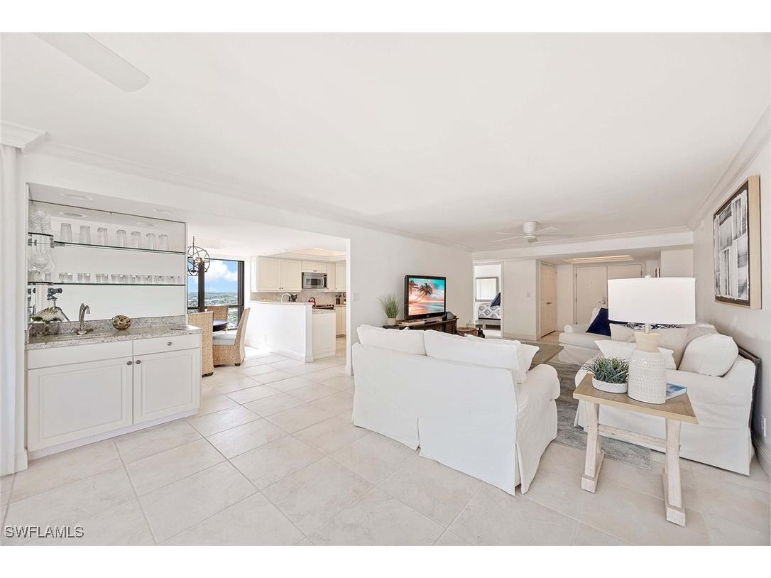  Naples FL 34103 225056890 image15