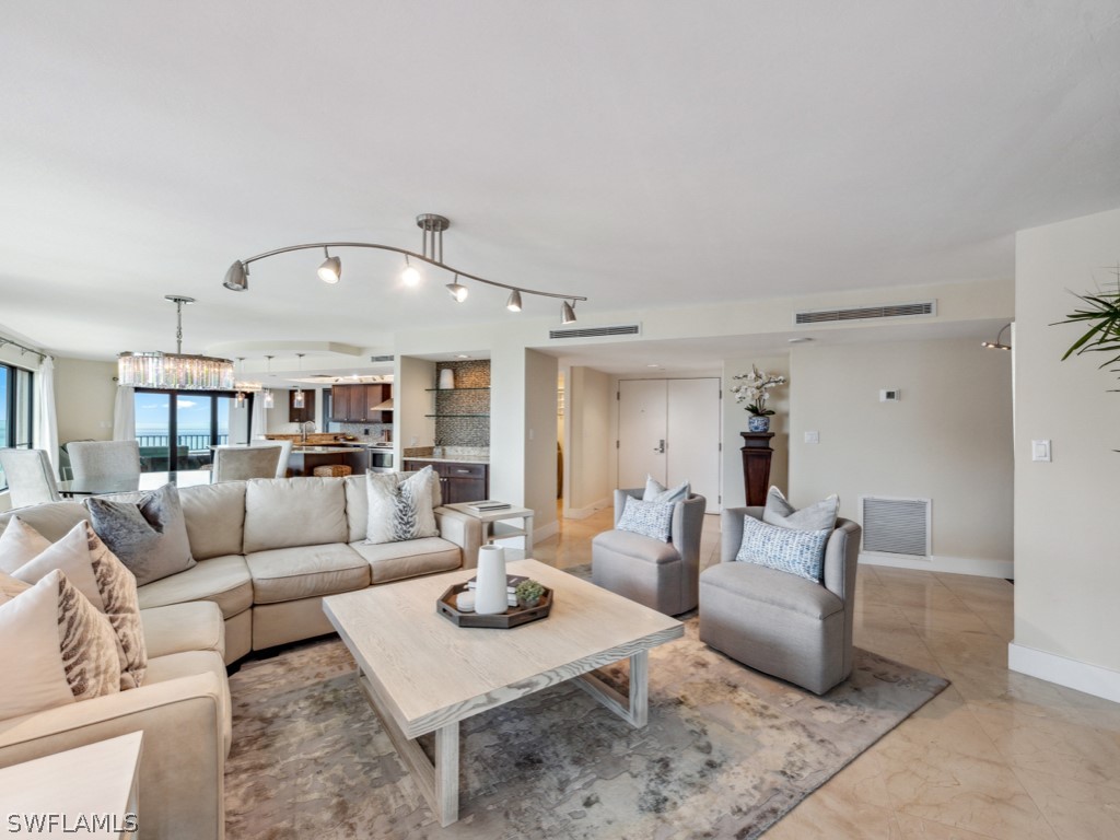 4451 Gulf Shore Boulevard N #1802 Naples FL 34103 224039752 image1